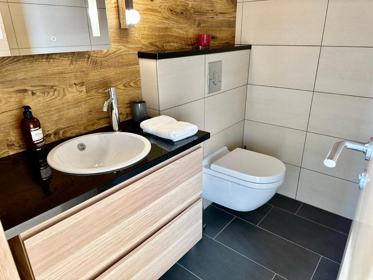 Bakki Villa Jarthlangsstathir Bagian luar foto